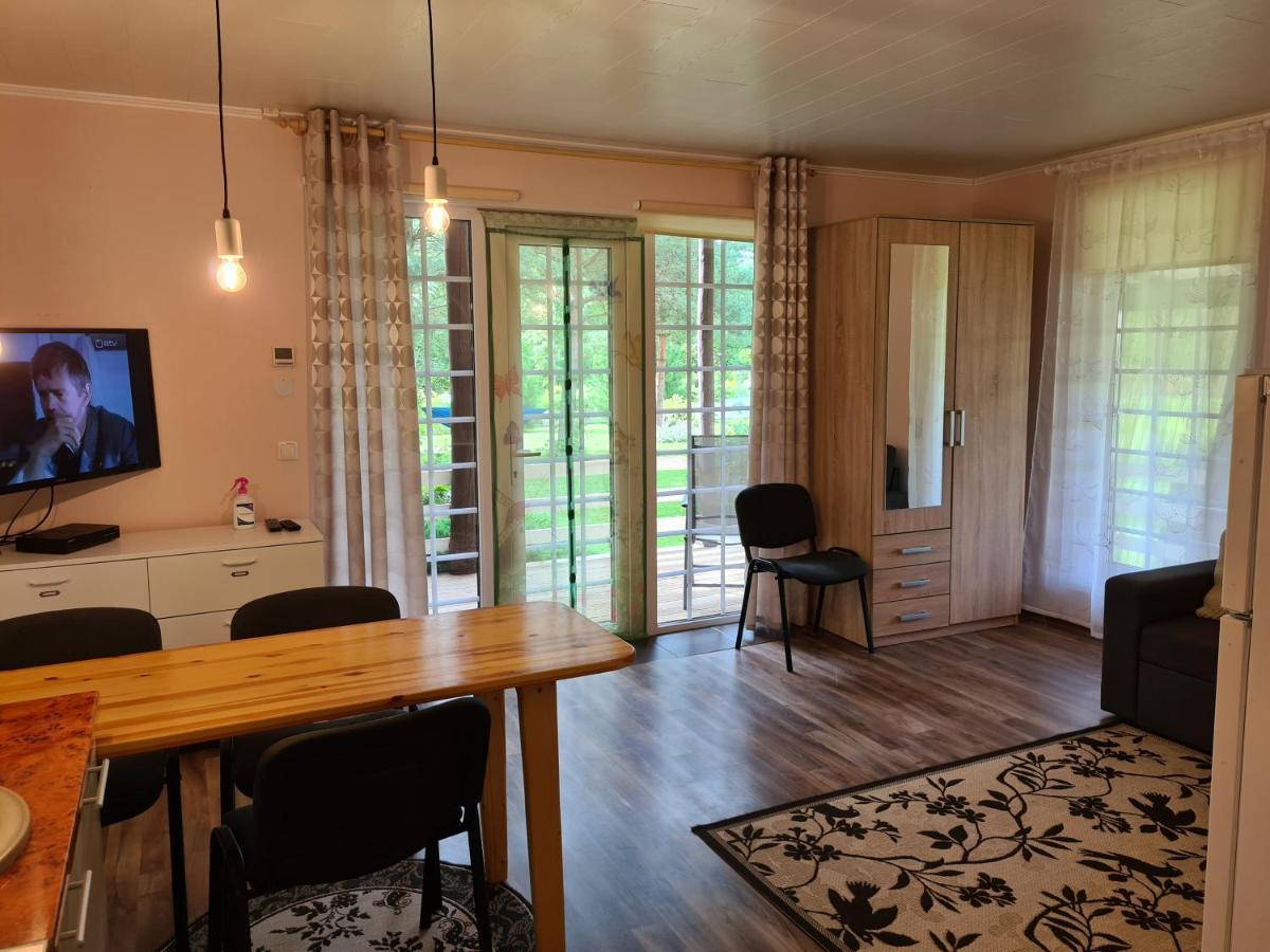 Mustvee Creek Cottage エクステリア 写真